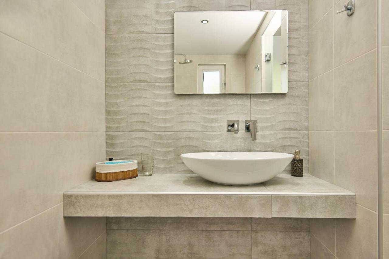 Ostria Apartments Kalamákion Екстериор снимка