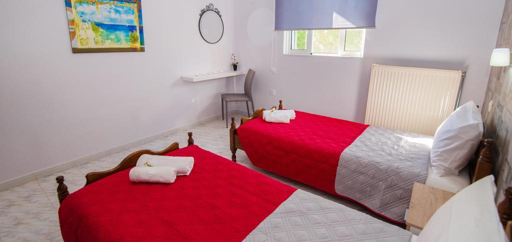 Ostria Apartments Kalamákion Екстериор снимка