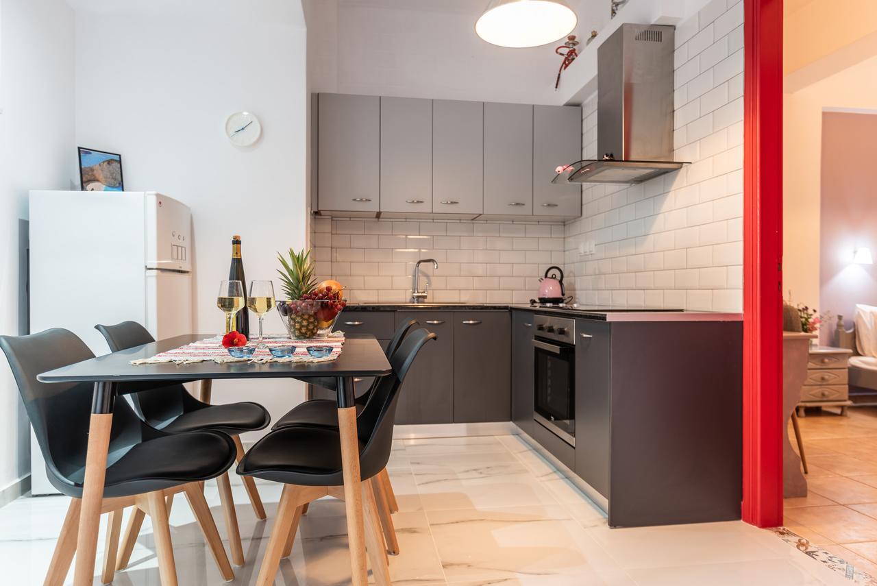 Ostria Apartments Kalamákion Екстериор снимка